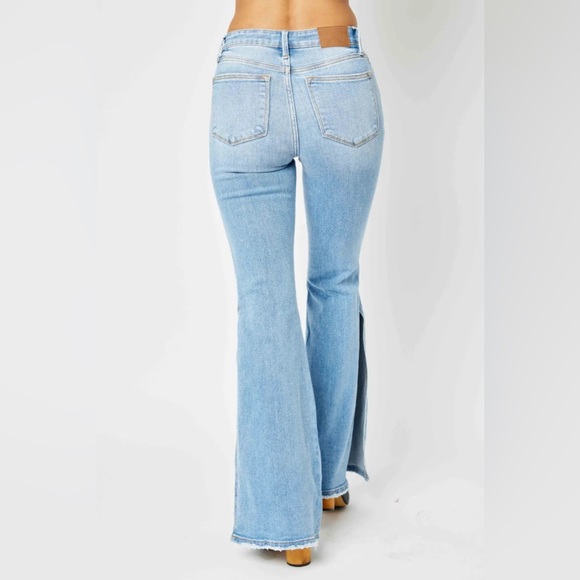 Judy Blue Full Size Mid Rise Raw Hem Slit Flare Jeans blue - Picture 3 of 4